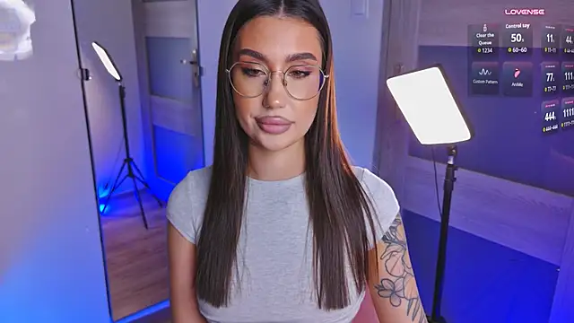 Velina83 - Make me cum
