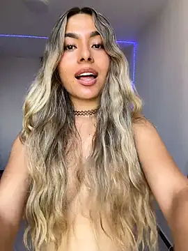 Kataliina___ - PLAY WITH GLASS DILDO ASS🍑