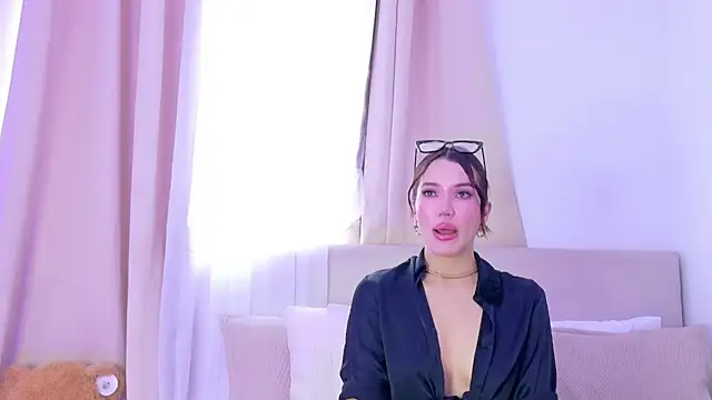 Bella-taylorr - ride dildo