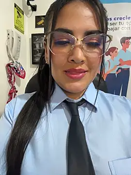 MAYE__13 - PLUG IN THE ANUS 🥵🍑