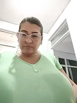 AlexxiaaMat - open ass🍑🍑🍑🍑🍑😝😝😝🥒