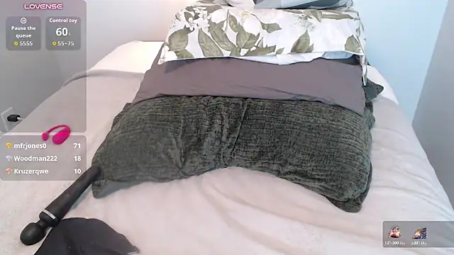 Agatha6969x - 💚JIGGLE TITS!💐