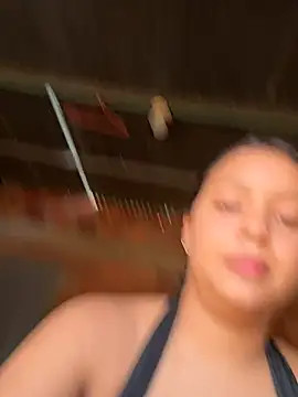 Baby_morena12 - Squirt in my virgin pussy + finger in my