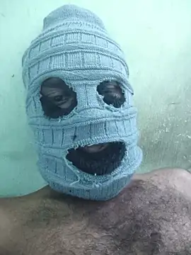 Malluaamistrip - Pussy shaving in live🪒