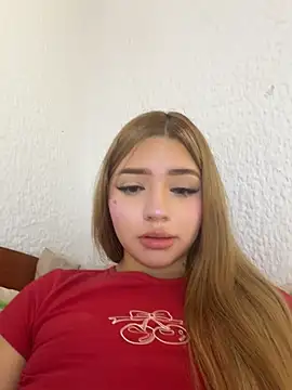 ChloeCollins__ - MISSIONARY FUCK + DOMI PLAY TILL SQUIRT