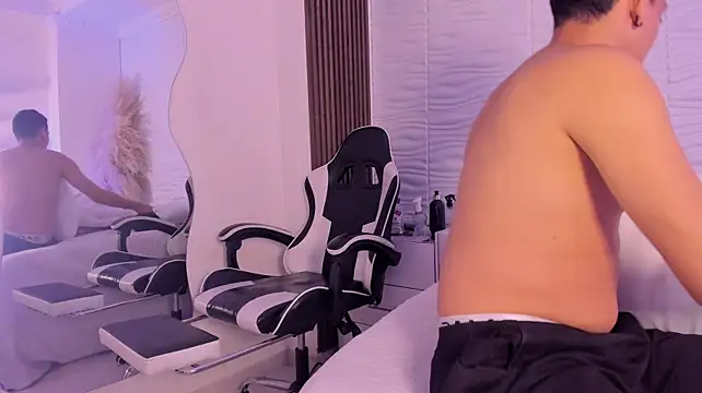 MissyAndNova - cum face
