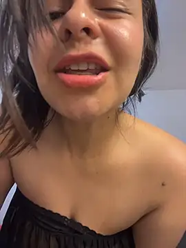 Sweet_shadil_ - love me hard