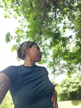 Analia__ - FINGERS IN PUSSY IN THE PARK+CONTROL