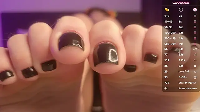 _Allice - Suck bare toe