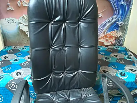 Anushka-20 - pussy show with cum