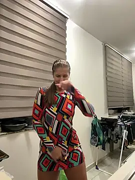 Jennifer11772 - Make me squirt + new vid for you