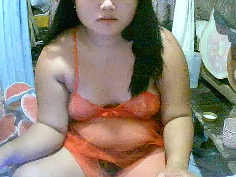 Asian_faith1 - PUSSY CLOSE CAMERA
