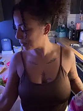SweetPetiteNoir - Give Dildo Blowjob😈