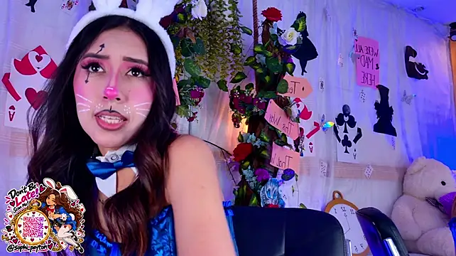 Sopphiaa_Payton - ride dildo and lovense toys in pussy