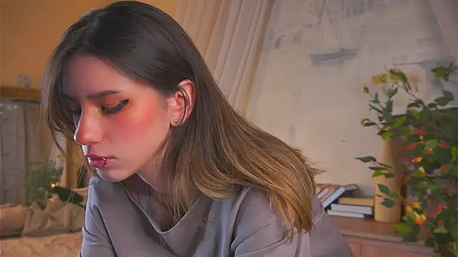 LindaNocket - sexy move my hips and tease u with waist