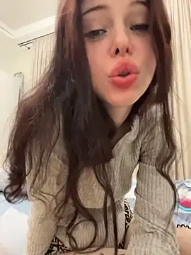 HellaSkywalker - tease my boobs