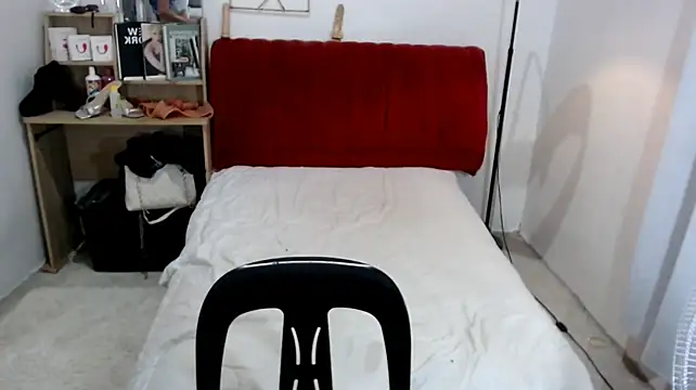 Hugecockpaula - SUCK MY BIGCOCK LITTLE SLUT