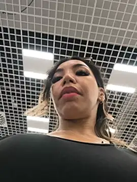 I_amAly - Make my new anal toy vibrate