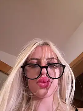Steffi_Snowbunny