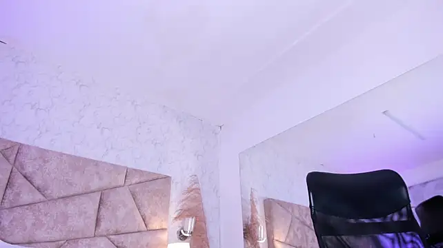 AmaraDivine_ - Boob massage!🍒