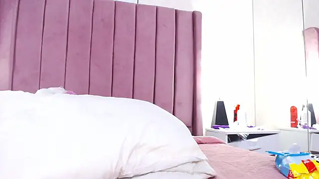 Emma_Foxi - open pussy