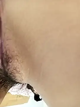 HSU8HSU - 摘奶盖滴蜡Drip wax on the milk cap