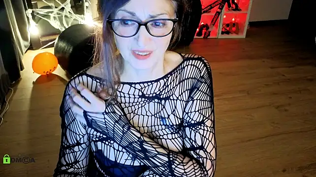 CaringSophie - Let’s be afraid together!