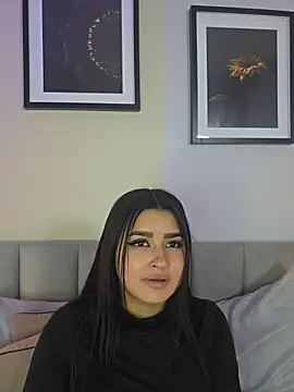 Emilyy_ - 10 spanks on my ass