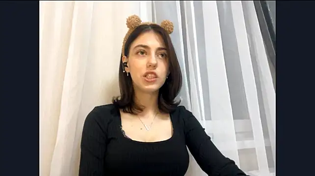 JessicaRomjue - Do a little dance