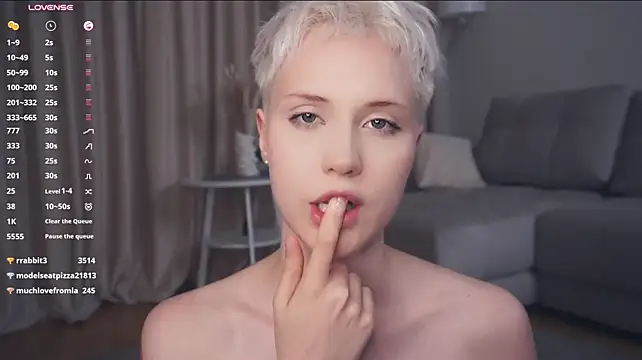 HattieSkay - Ride on a pillow