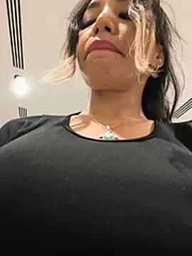 I_amAly - Make my new anal toy vibrate