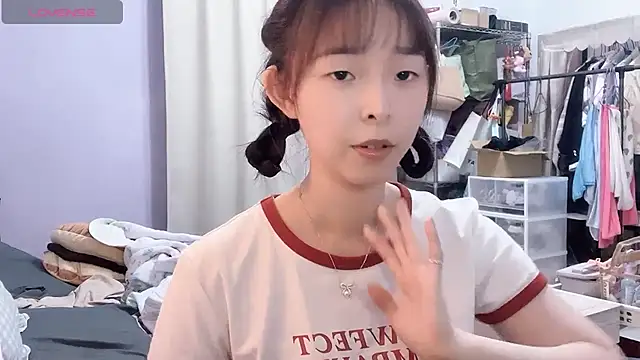 Peachyu - 開表演換情趣衣服慰慰玩玩具