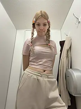 Elsawhere - hello Elsa!!🧸