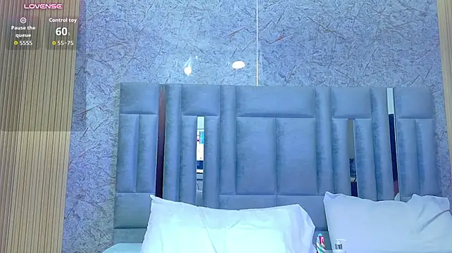 Veronicaroose_ - RUB PUSSY 🤞
