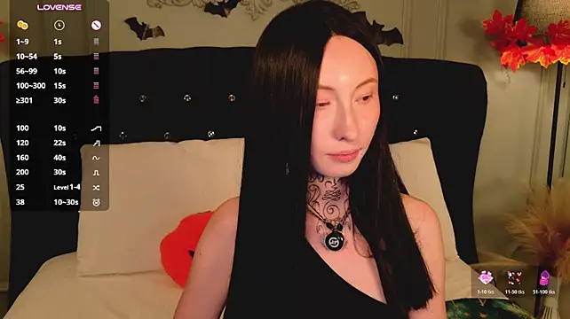 Roxy_morrison_x - slap boobs