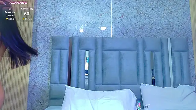 Veronicaroose_ - RUB PUSSY 🤞