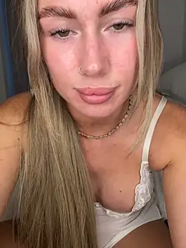 SexySaraxxoo