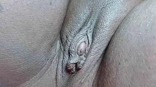 Morenahott1