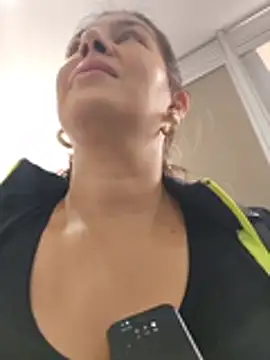 Scarlett_moore - Top off