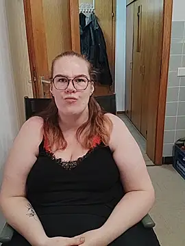 GermanNerdyAlice - 🍆 Dildo Blowjob