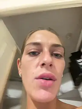 Bellalolahot - God pussy Squirt fontaine last tips 🎁