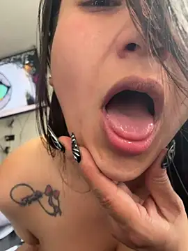 Magenta_Moon