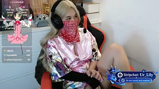 Ur_Lily - Remove Bra