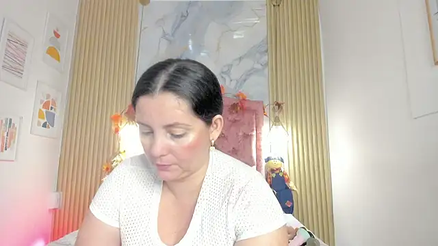 Angelswets - oil in my tits