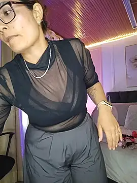 Rose_Thompson1 - 💦🥵let¨s pitt the domi inside my pussy