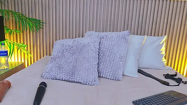 CamiiLove_ - Stick it up my ass now x15