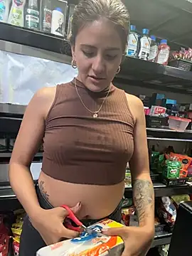 Andrea_19blonde - Get naked in store