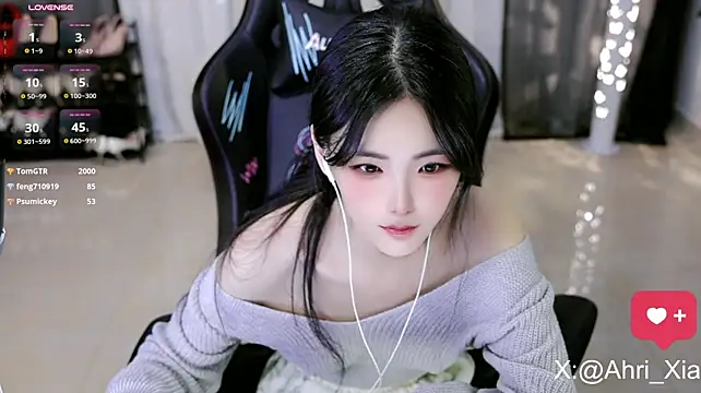 Ahrii_yan - 来姨妈咧呜呜呜