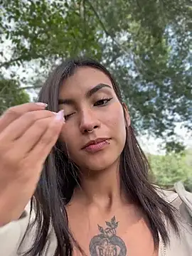 Zoe_addiction - Remove shirt naked tits let's go