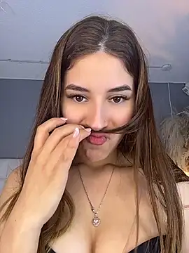 Alessia_Blazee30